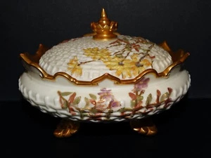 RARE 1890 Gorgeous Worcester Footed Bowl w/ Lid, Basket Weave, 2 Artists Signed - Picture 1 of 24