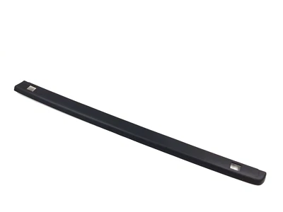 04-07 Chevrolet Silverado GMC Sierra LH 5.5' Fleetside Bed Rail Molding new OEM - Image 1 of 4