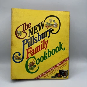 The New Pillsbury Family Cookbook 1975 Microwave Cooking Chapter Vintage - Picture 1 of 8