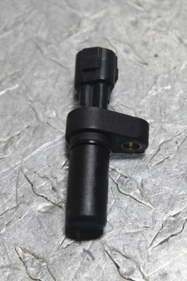 15-16 HARLEY-DAVIDSON STREET 750 XG750 OEM SPEED SPEEDOMETER SENSOR 32700032 - Image 1 of 4