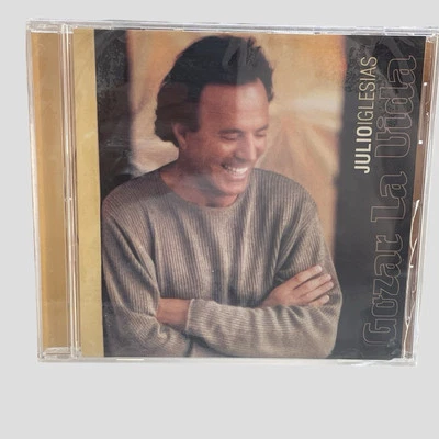 JULIO IGLESIAS  (GOZAR LA VIDA )  Foto 1 de 4