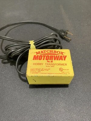 Matchbox Motorway Transformer - No.12 Model 9800 - Image 1 of 4