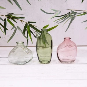 Set 3 vasi verdi e rosa vetro esposizione astratta vaso bocciolo piccola bottiglia fiori - Foto 1 di 4
