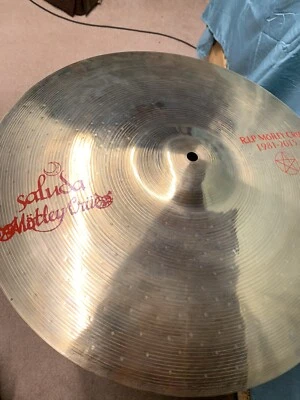 "Platillo Saluda 19"" Heavy Crash - Motley Crüe Tribute - LOUD RUDE AGRESIVO" Foto 1 de 4