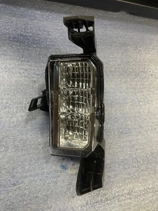 2020 2021 2022 Subaru Outback Wagon RH Front Right Passenger LED Fog Light OEM - Picture 1 of 4