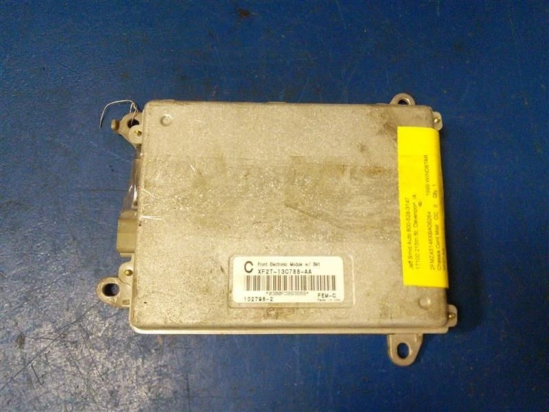 Módulo electrónico frontal multifunción Chasis ECM compatible con 99-00 WINDSTAR 212999 Foto 1 de 3