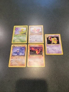 LOT OF 1ST EDITION POKEMON CARDS SEE PHOTOS - Picture 1 of 14