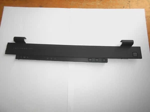Dell Latitude E5500 Power Button Strip / Scharnier Cover. Porto 1. Klasse - Bild 1 von 2