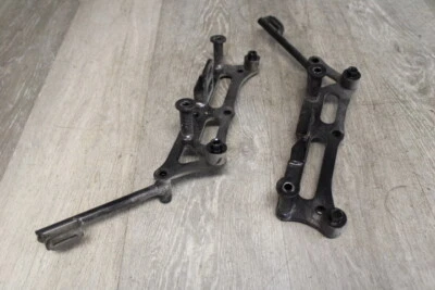 05-07 Kawasaki Vulcan 1600 FUNDA ALFORJA SOPORTE MONTAJE CONJUNTO PAR  Foto 1 de 3