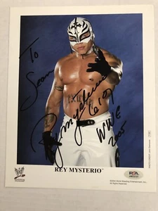 REY MYSTERIO SIGNED AUTOGRAPH 8X10 PHOTO PSA/DNA COA WWE ECW WCW AAA TO SEAN - Picture 1 of 4