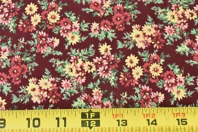 Por 1/2 yarda, algodón floral rojo rosa amarillo verde, RJR, reliquia acolchada, P9370 Foto 1 de 4