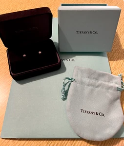 Tiffany & Co. 0.40 ct Diamond Solitare Earrings Platinum Screw Back E / VS1/VS2 - Picture 1 of 9