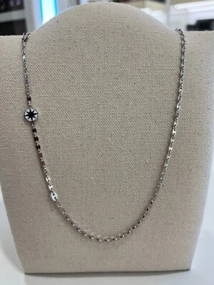 COLLANA  ORO  BIANCO 18KT TITOLO 750   CON ROSA DEI VENTI  PESO GRAMMI 11,91 - Immagine 1 di 4