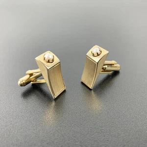 Mid century brushed gold and pearl cuff links Elegant faux pearl cuff links - Picture 1 of 4