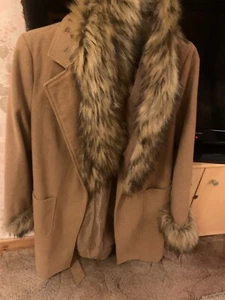 womens coat detachable fur around collar and cuffs camel colour - Picture 1 of 1