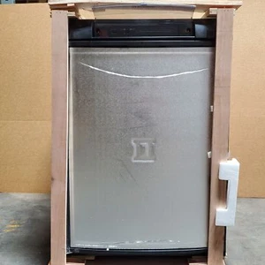 VAN.LIFE PEARL MS INSTALL AVAIL RM2351LB1F RM2351 DOMETIC FRIDGE - Imagen 1 de 3