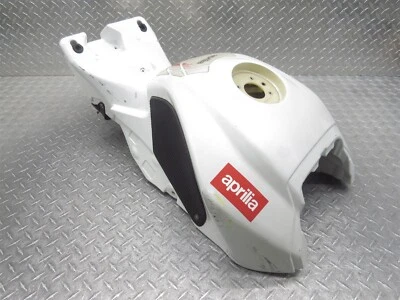 2010 09-10 Aprilia RSV4R топлива газа бензина бак резервуар ячейки обтекатель пластик - Изображение 1 из 4