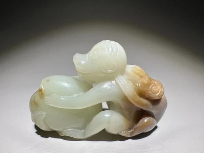 Rare Qing Dy Old Jade Carved Monkey Peach Design "Pei" Statue Pendant L 6.1 cm - Image 1 of 4