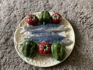 Vintage Portuguese Majolica Palissy Style Fish Peppers Dish Caldas da Rainha 9” - Bild 1 von 15