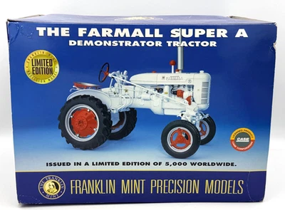 Franklin Mint - The Farmall Super A Demonstrator Tractor - 1:12 Scale - Image 1 of 4