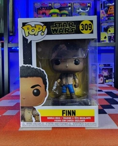 Star Wars Funko Pop - Finn - The Rise of Skywalker - No. 309 - With Protector - Picture 1 of 7