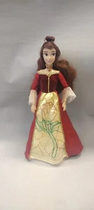 Bambola Disney Belle Premium con vestito illuminato della Bella e la Bestia - Foto 1 di 5