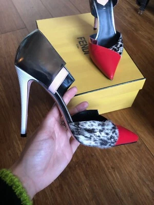 Tacones Fendi de cuero y becerro (talla 8, EU 38) Foto 1 de 4