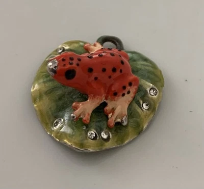 Dije Brighton Cerámica LILYPAD RANA, Acentos de Cristal Foto 1 de 4