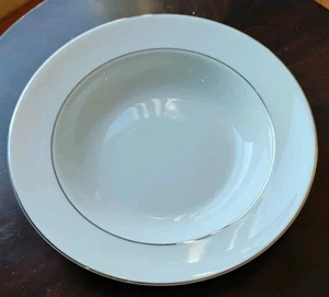 Wedgwood White Signet Platinum Rim Zuppa 8" Ciotola Ricambio Osso Cina - Foto 1 di 9