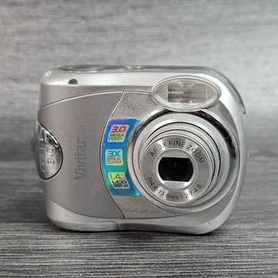 Vivitar ViviCam 3760 3.0MP Digital Camera - Silver - Image 1 of 4