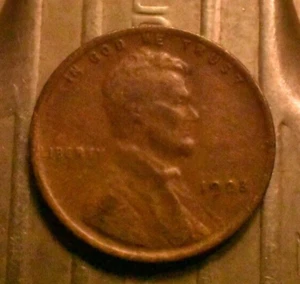 Better Woody!  1923-P Lincoln Wheat Cent 1c.    (#9335) - Picture 1 of 3