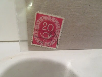 STAMP GERMANY POSTHORN & NUMERAL DEUTSCHE BUNDESPOST 20 - Image 1 of 2