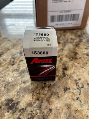 Interruptor de liberación de pestillo de puerta levadiza Airtex 1S3680 Foto 1 de 4