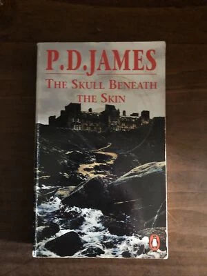 THE SKULL BENEATH THE SKIN P D James GRAY Penguin paperback 1989 Murder Mystery  - Image 1 of 4
