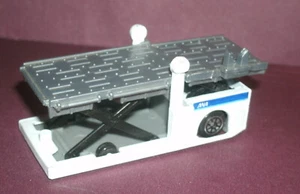 1/64 Scale Aircraft ULD Container & Pallet Loader Diecast Vehicle 3" Welly 9515 - Picture 1 of 8