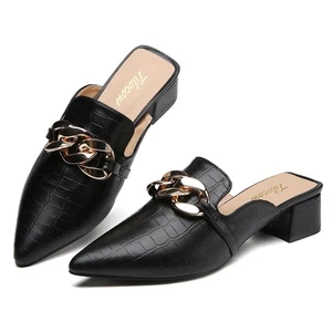 Metall Ketten Dekor Pantoletten Absätze für Frauen Grob Absatz Sandalen Slipper Geschlossen... - Bild 1 von 7