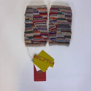 New Kuna Brown with Colorful Knit Alpaca Wrist Warmers - Picture 1 of 5