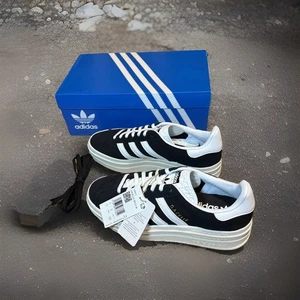 Adidas Gazelle Bold W Schwarz Weiß HQ6912 Damen 7,5 Neu mit Karton. " - Bild 1 von 6