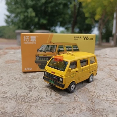 1/50 1984 China Tianjin DAFA HUALI TJ110 (DAIHATSU) furgoneta taxi modelo vagón Foto 1 de 4