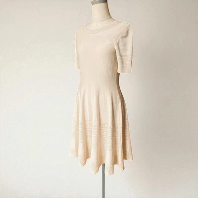 Vestido Salvatore Ferragamo Seda Algodón Beige Mujer Una Pieza Talla M De Colección Italia Foto 1 de 4