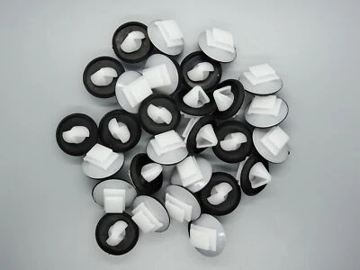 20x Zierleisten Clips für Peugeot 106 206 207 306 307 806 1007 Partner 856540  Foto 1 de 3