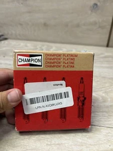 Champion 3034 Platinum Spark Plugs RC12PEC5 - 4 Pack - Picture 1 of 3
