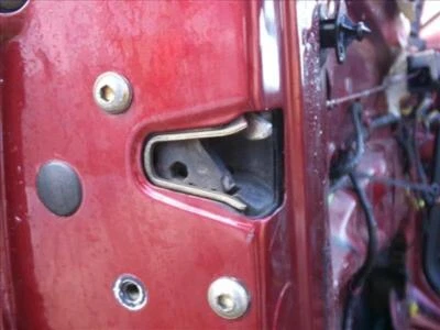 Cerradura puerta delantera lh para VOLKSWAGEN GOLF 1.6 G SERIE 3 1992-1998 1993 88455 Foto 1 de 4