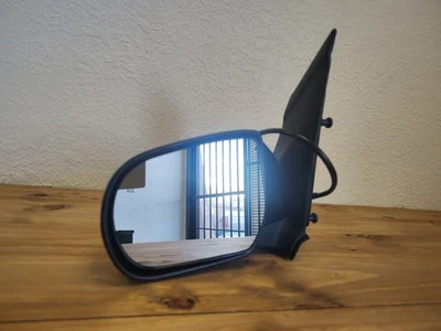 Driver Side Mirror For 02-06 Mazda MPV - Imagem 1 de 4