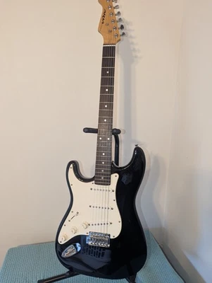 Aria STG Series Strat Style Left Hand STG-003 BKL - Image 1 of 4