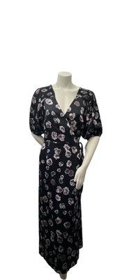 Vestido envolvente French Connection para mujer talla grande negro floral manga corta Foto 1 de 4