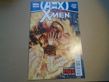 UNCANNY X-MEN #18 1st Print A vs X Marvel Comics - 2012 NM