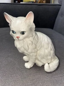 Vintage Lefton's White Persian Blue Eyed Cat / Kitten # H1514 Figurine 5.5” Tall - Picture 1 of 12