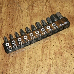 STANLEY UNBRANDED 11 TIP SCREWDRIVER BIT SET 1/4 IN HEX DR PZ & 1/4DR - Picture 1 of 1