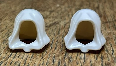 New Lego Lot of 2 Hoods for Cloaks - White - Ghosts, Shazam, Ghost - Spider - Image 1 of 3